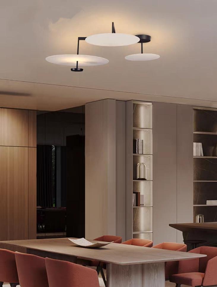 Balance Mobile ceiling light