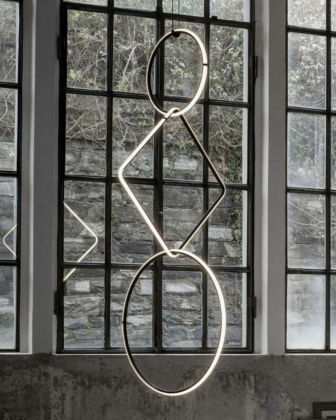 Geometric Loop pendant light