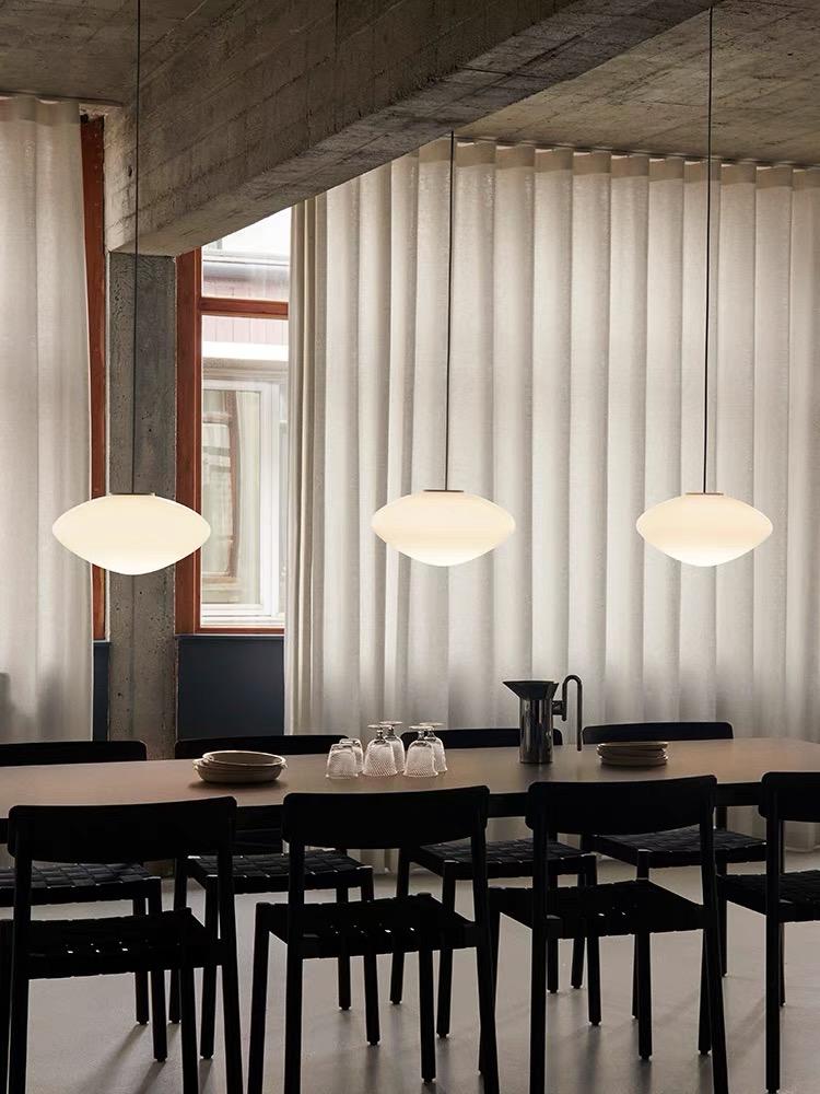 Oval Glow pendant light