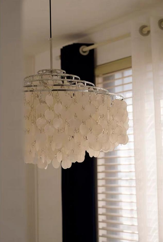 Shell Cascade pendant light