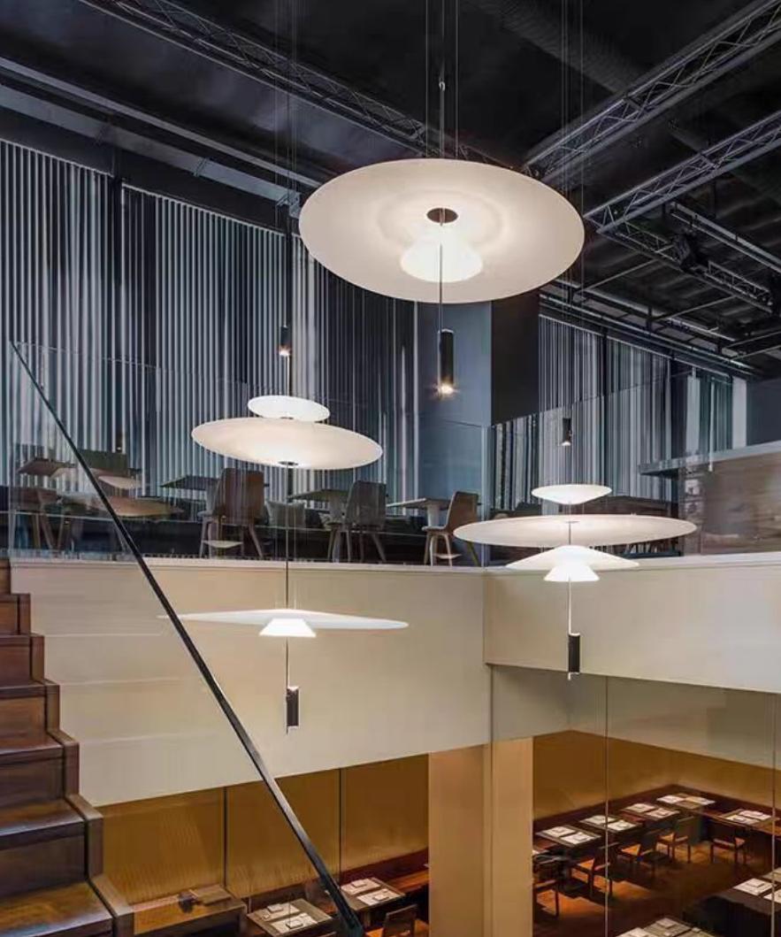 Wide Disc pendant light